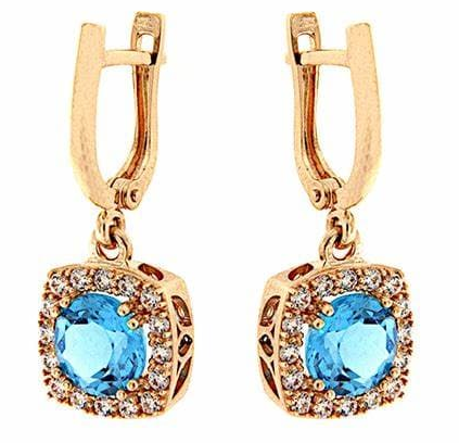gold earrings